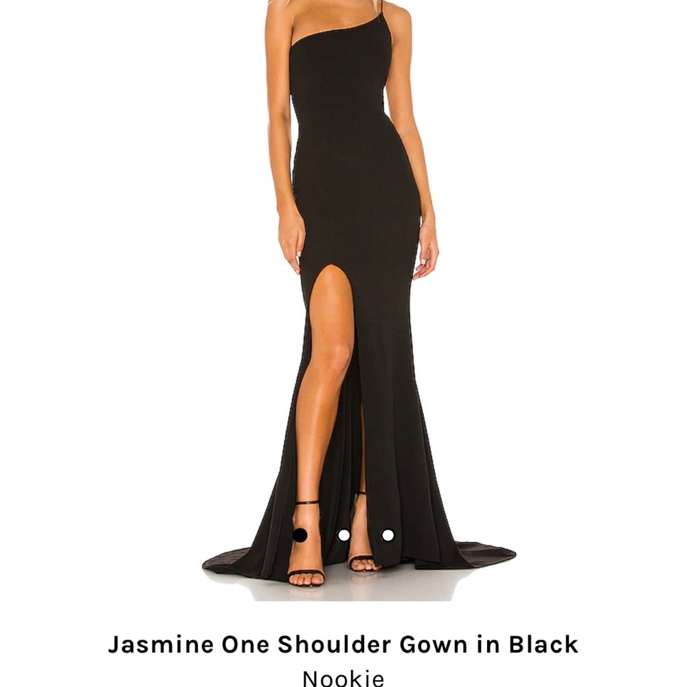Black One Shoulder Gown